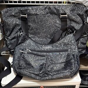 Baggallini Black and Gray Travel Bag Set Weekender and Crossbody